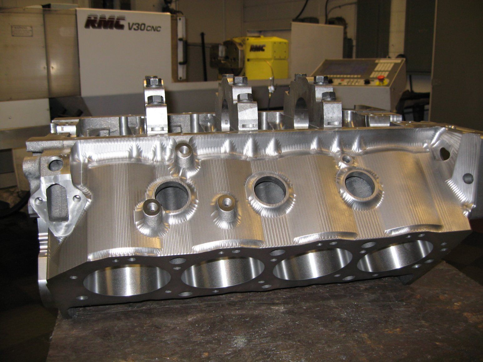 OEM Customized Aluminum Alloy Automatic CNC Engine Block